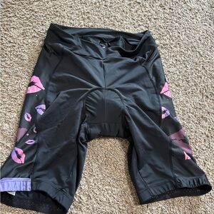 Black Cycling Shorts with Pink Lip Print